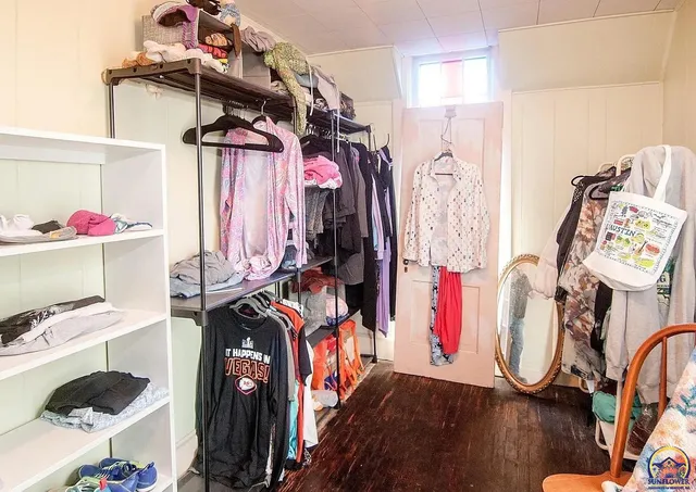 $253,000 | 131 Southwest Clay Street, Topeka, KS 66606