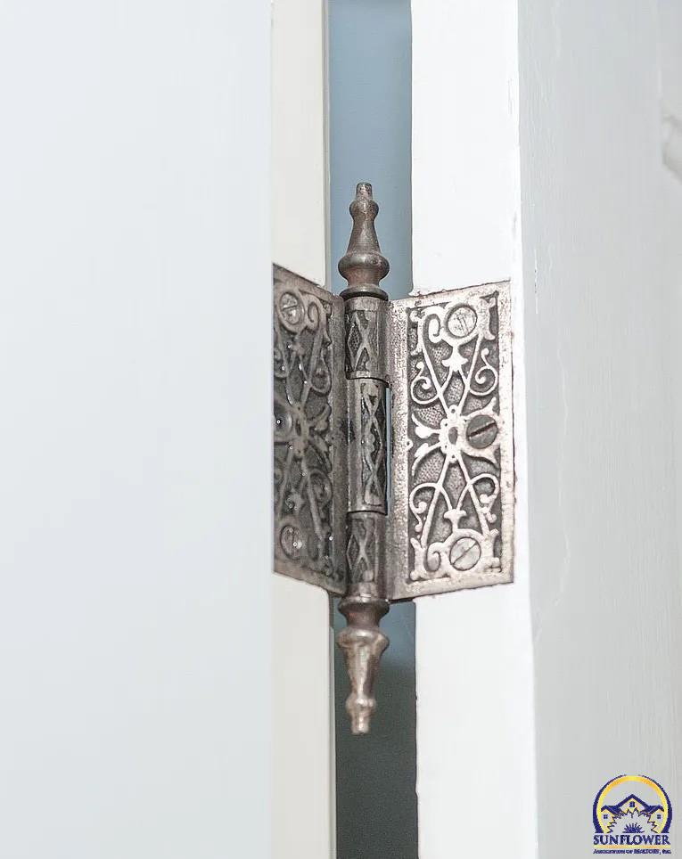 131 Southwest Clay Street Topeka, KS 66606 - Photo 57 of 70