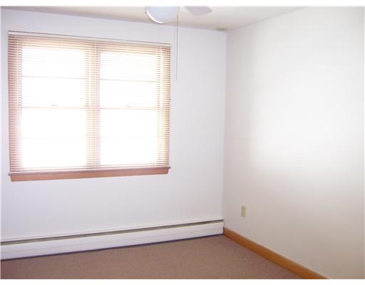 31 Metropolitan Road Providence, RI 02908 - Photo 6 of 12 Bedroom.