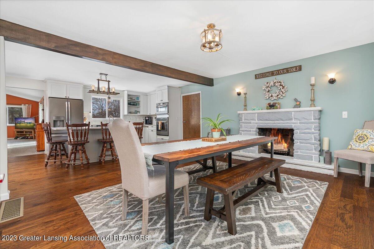 8251 South Dewitt Road Dewitt, MI 48820 - Photo 11 of 60 08-Media Jett-38