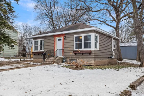 $195,000 | 316 8th Street East, Northfield, MN 55057