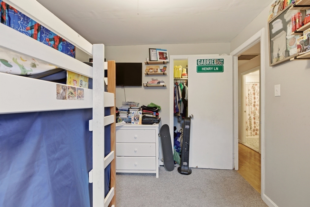 304 Bushee Road Swansea, MA 02777 - Photo 22 of 33