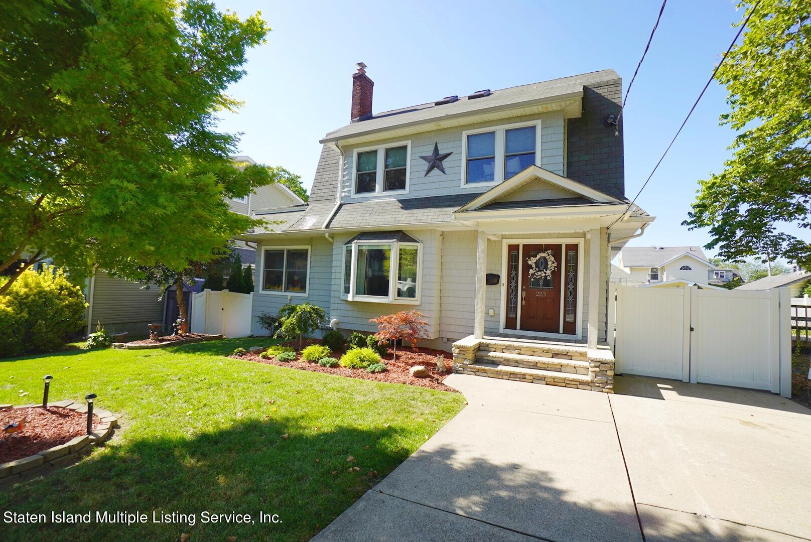 223 Rice Avenue Staten Island, NY 10314 - Photo 1 of 58 Front of House