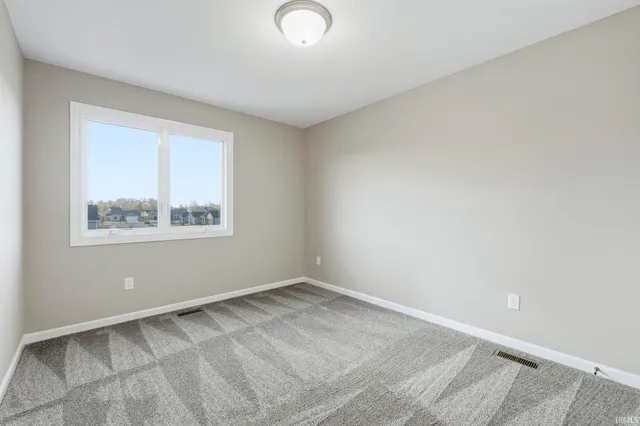 $384,900 | 15573 Brimwillow Drive, Huntertown, IN 46748