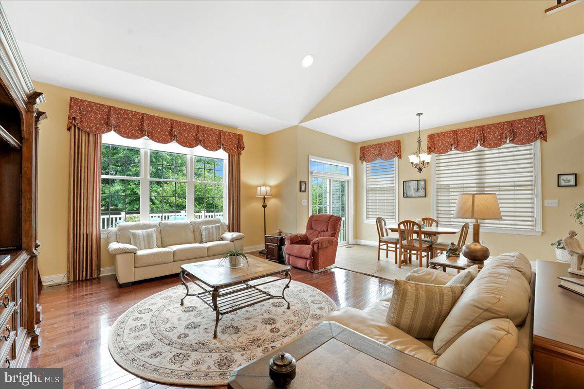 504 Logan Road Phoenixville, PA 19460 - Photo 14 of 67 4 ft extension in great room