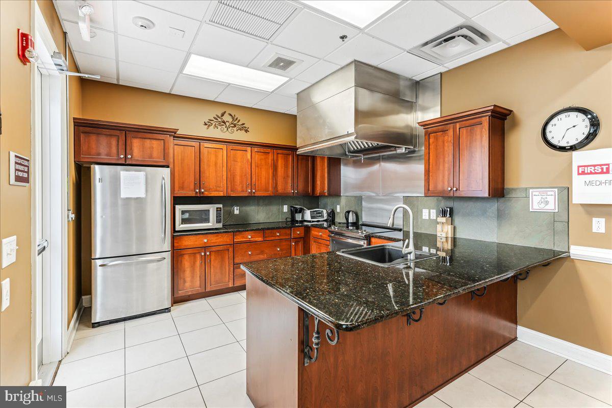 504 Logan Road Phoenixville, PA 19460 - Photo 52 of 67 Kitchen off club room