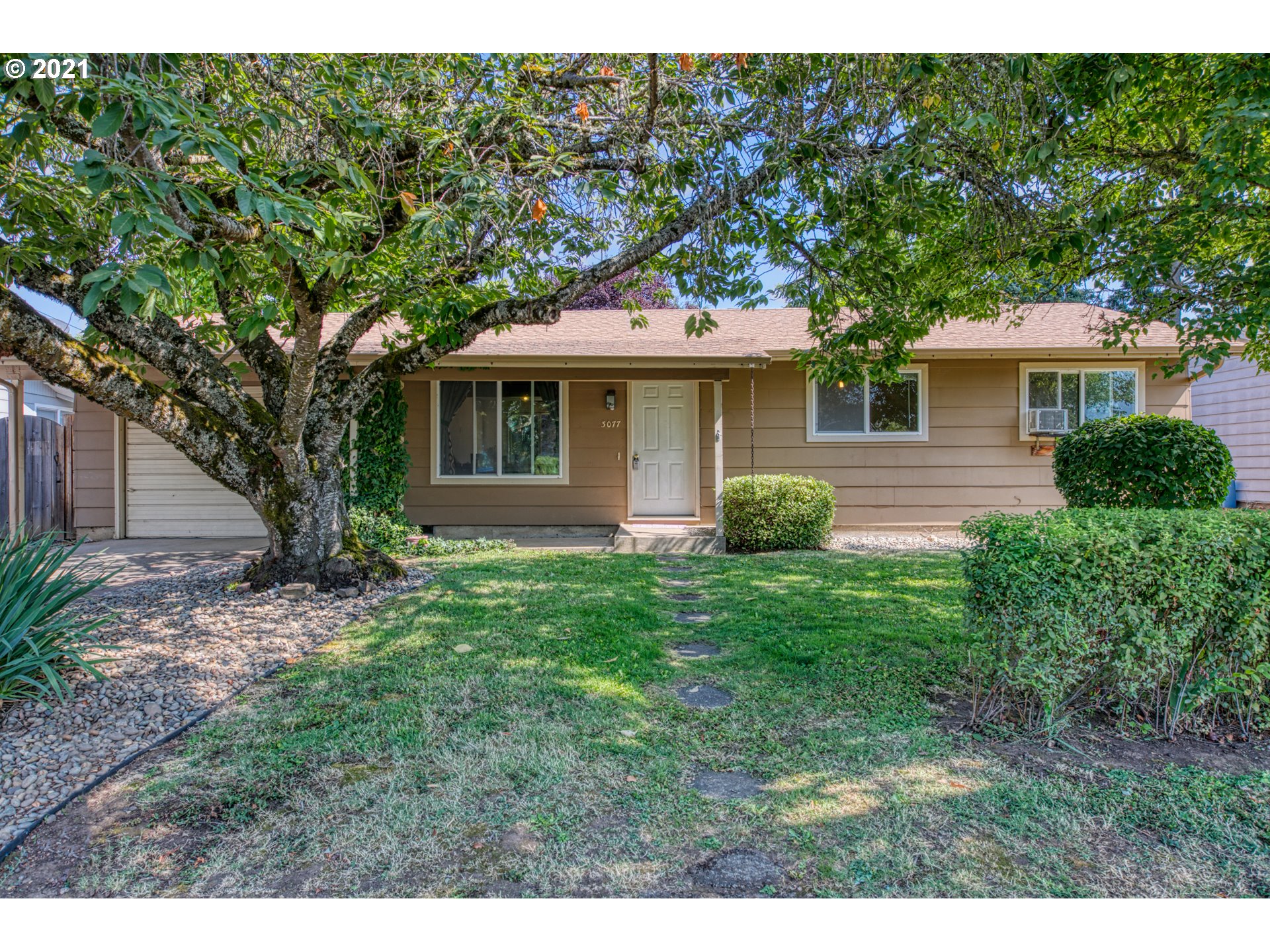 3077 Calla Street Eugene, OR 97404 - Photo 1 of 26 Gallery Image 1