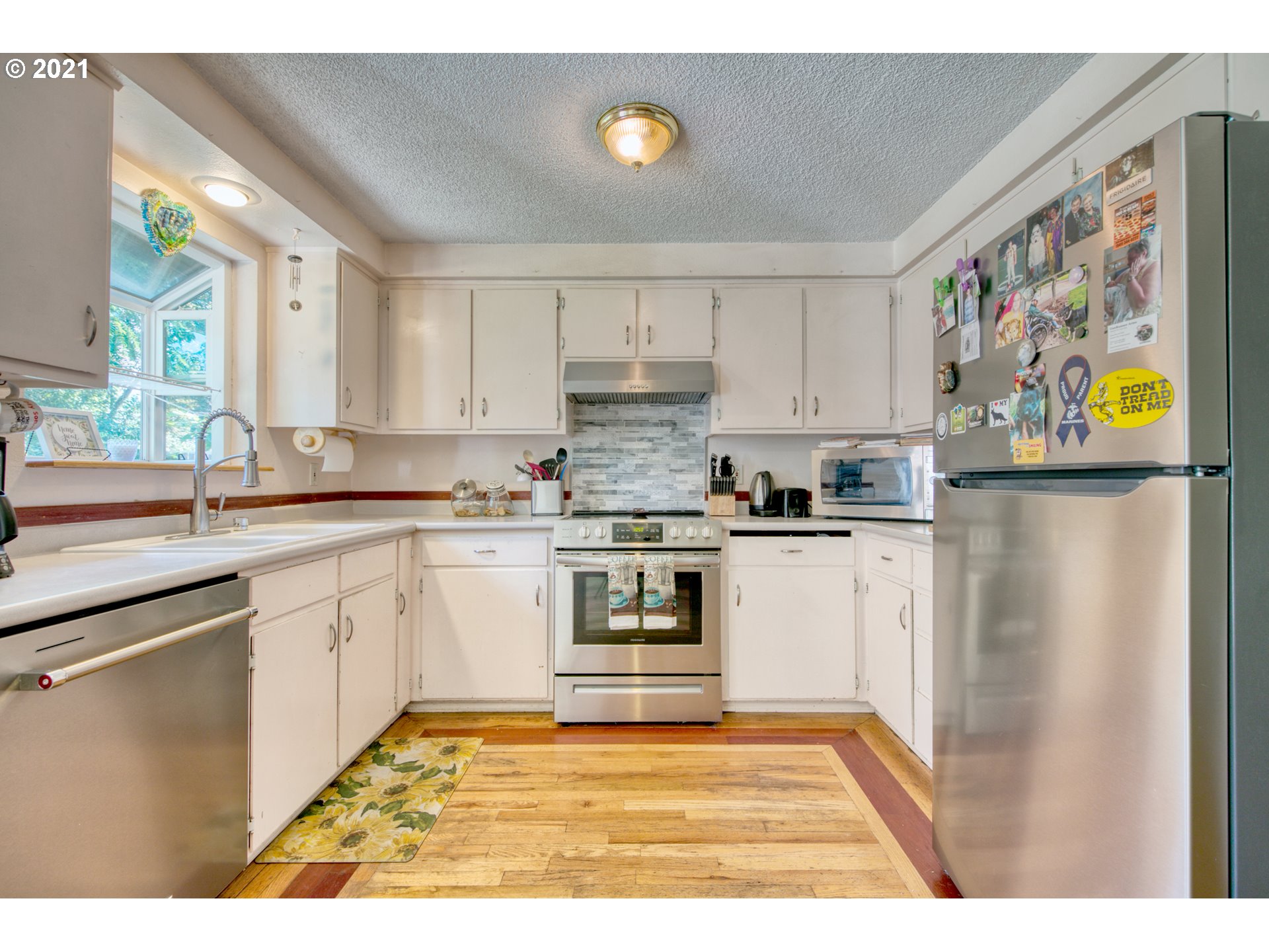 3077 Calla Street Eugene, OR 97404 - Photo 13 of 26 Gallery Image 13