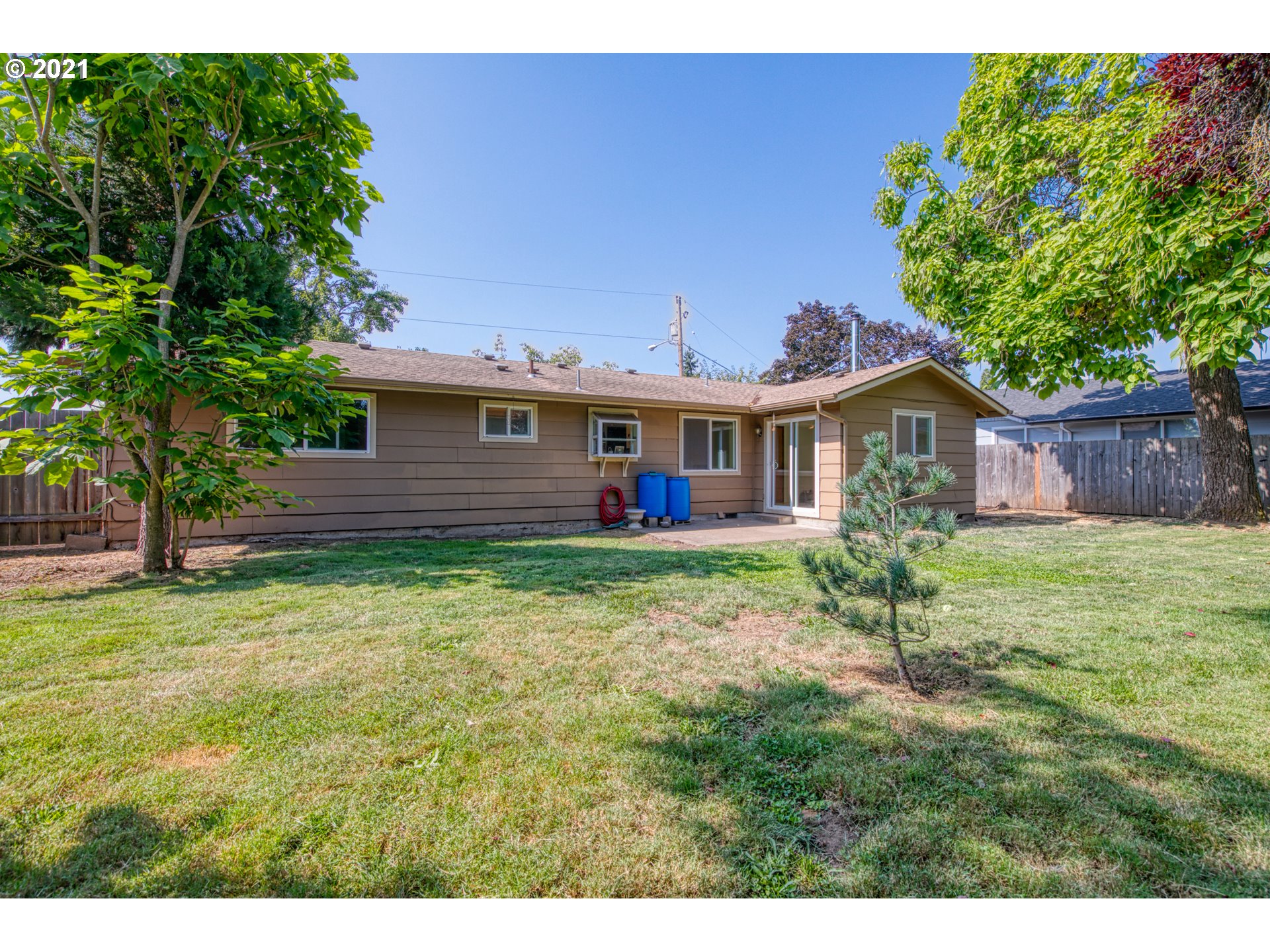 3077 Calla Street Eugene, OR 97404 - Photo 24 of 26 Gallery Image 24