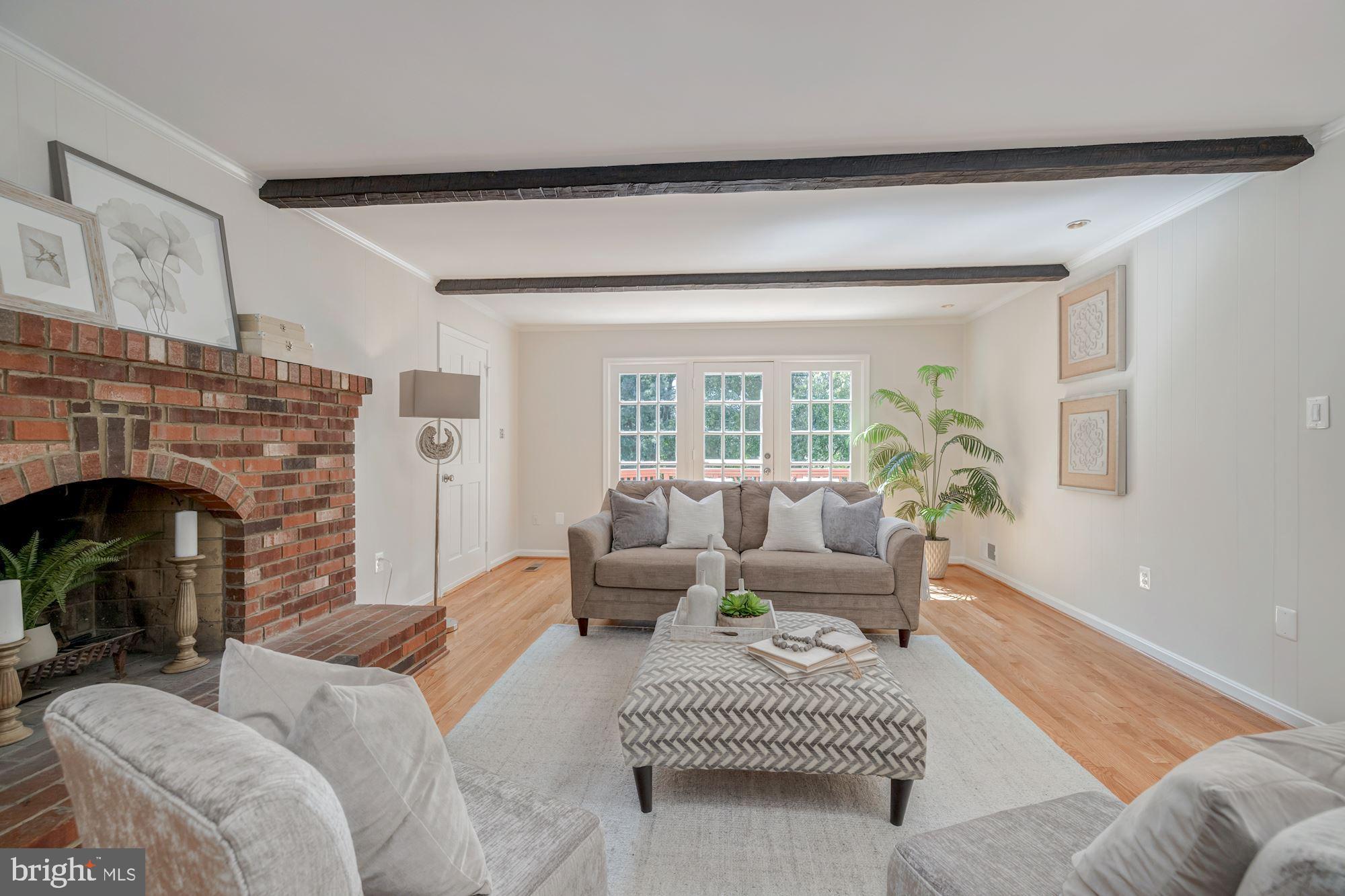 1212 Winter Hunt Road McLean, VA 22102 - Photo 17 of 52 Family Room