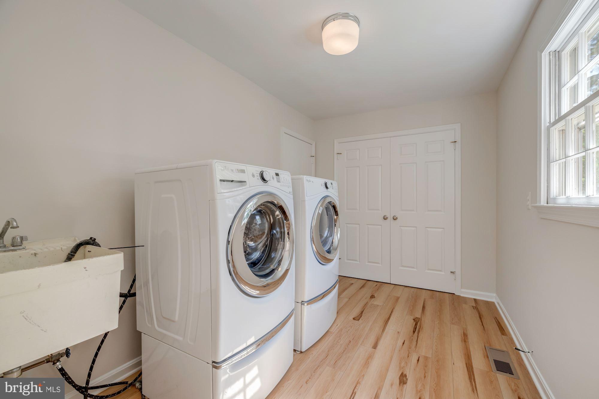 1212 Winter Hunt Road McLean, VA 22102 - Photo 23 of 52 Laundry Room connecting to Two-Car Garage