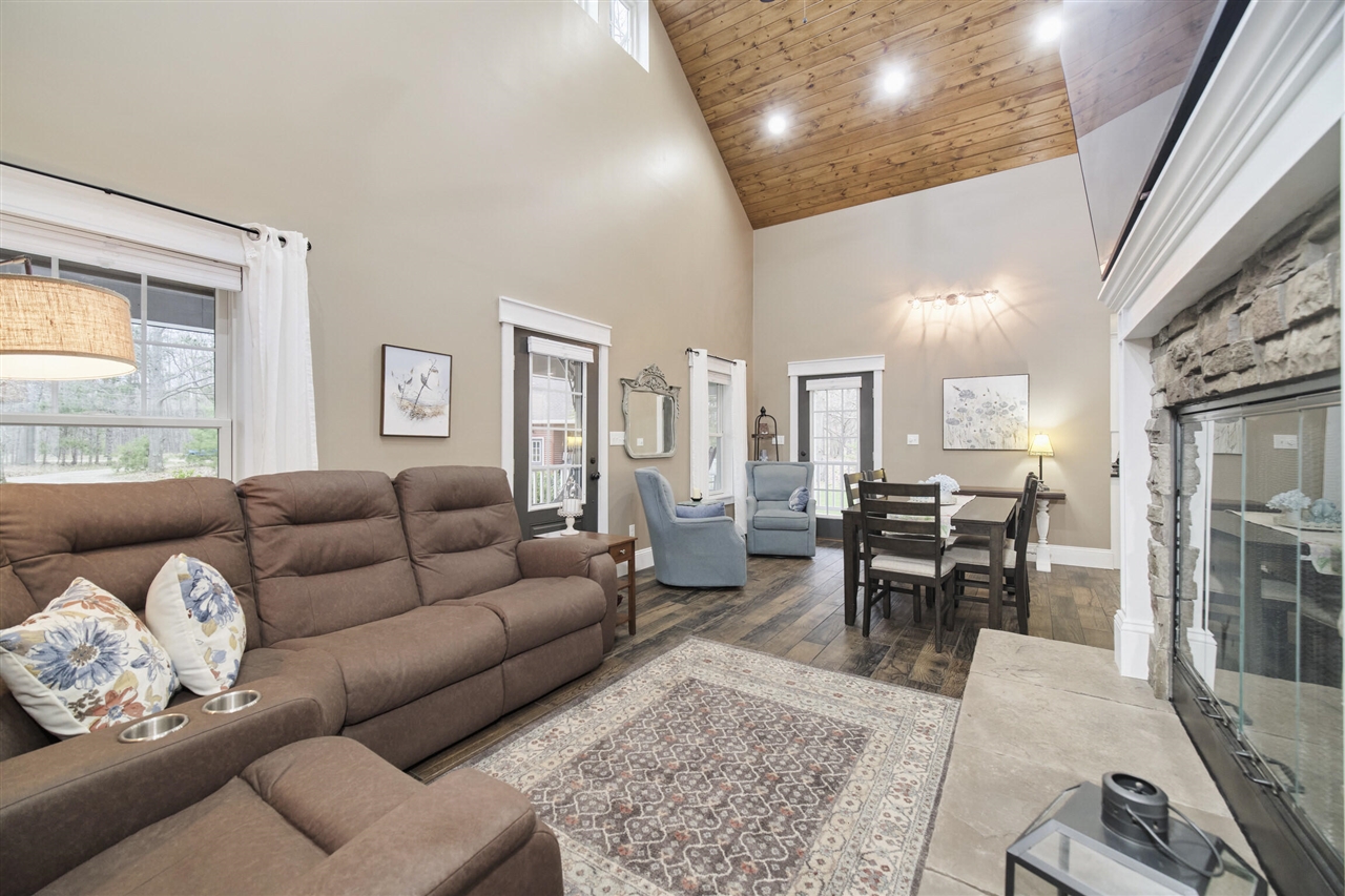 4207 West Jepson Road Manistee, MI 49660 - Photo 5 of 54