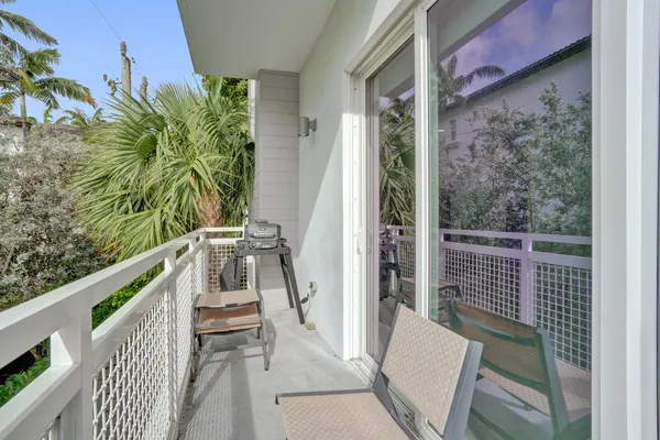 $5,100 | 1347 North Ocean Boulevard, Pompano Beach, FL 33062