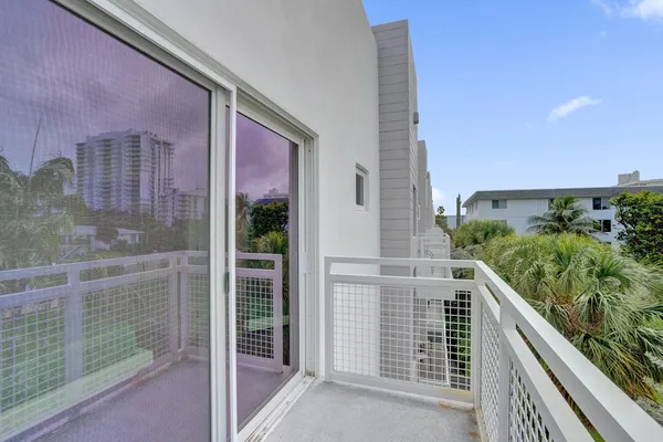 $5,100 | 1347 North Ocean Boulevard, Pompano Beach, FL 33062