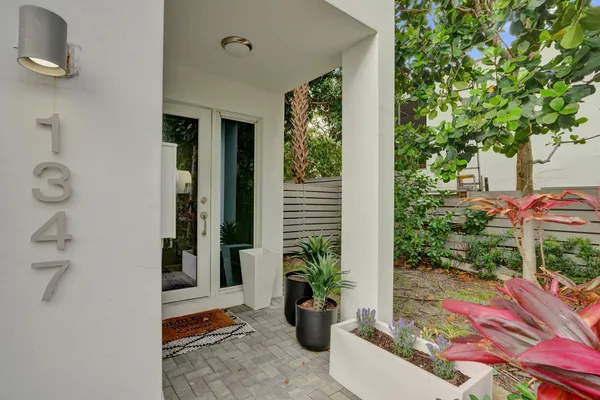 $5,100 | 1347 North Ocean Boulevard, Pompano Beach, FL 33062