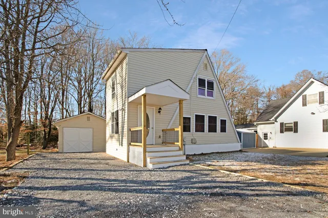 $449,900 | 1660 Bay Ridge Road, Edgewater, MD 21037