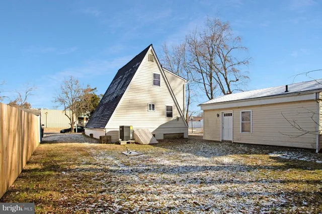 $449,900 | 1660 Bay Ridge Road, Edgewater, MD 21037