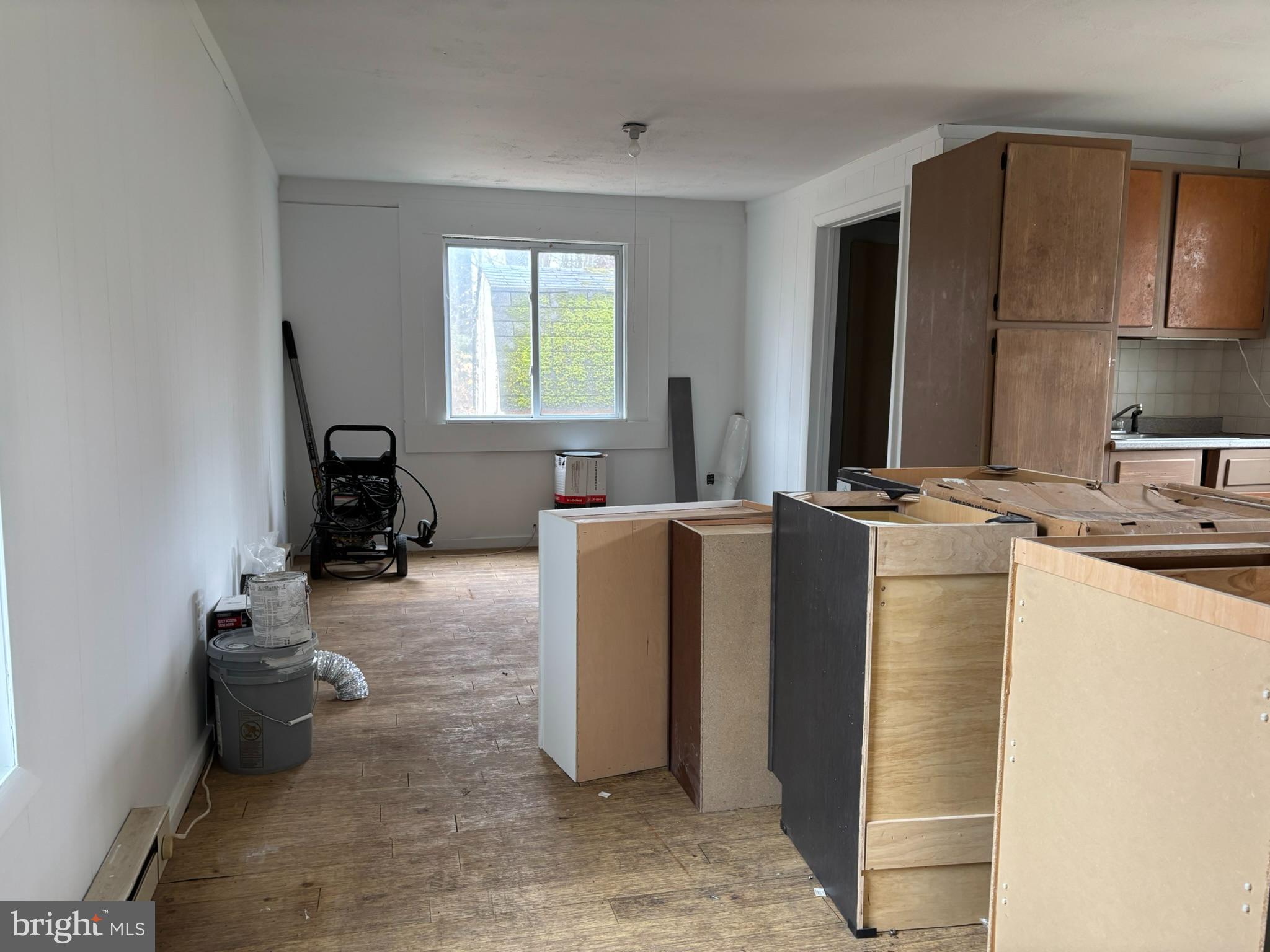 1660 Bay Ridge Road Edgewater, MD 21037 - Photo 32 of 33 a room with a couch and a window