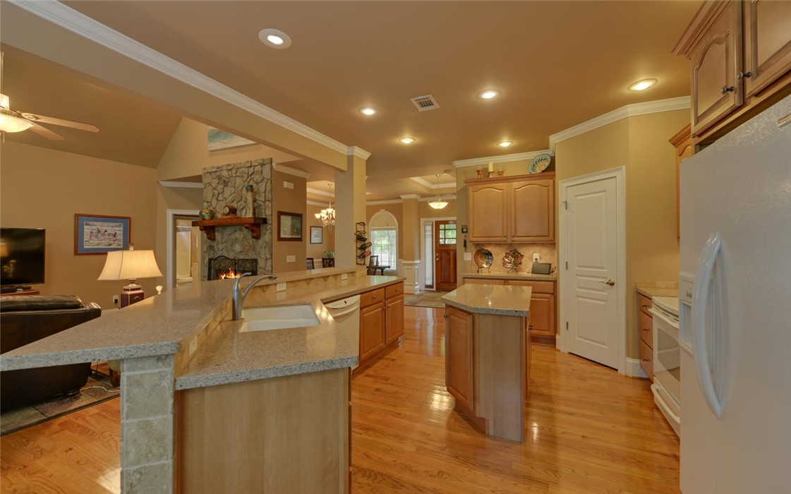 54 Point Pl Road Hartwell, GA 30643 - Photo 12 of 50 Gallery Image 12