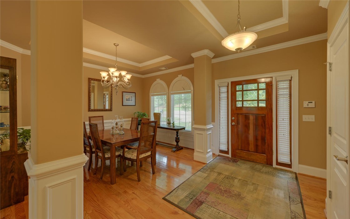 54 Point Pl Road Hartwell, GA 30643 - Photo 4 of 50 Gallery Image 4