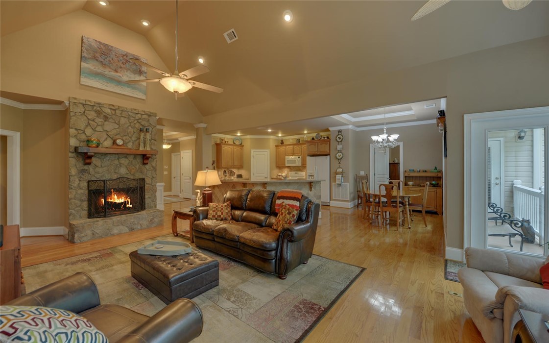 54 Point Pl Road Hartwell, GA 30643 - Photo 9 of 50 Gallery Image 9