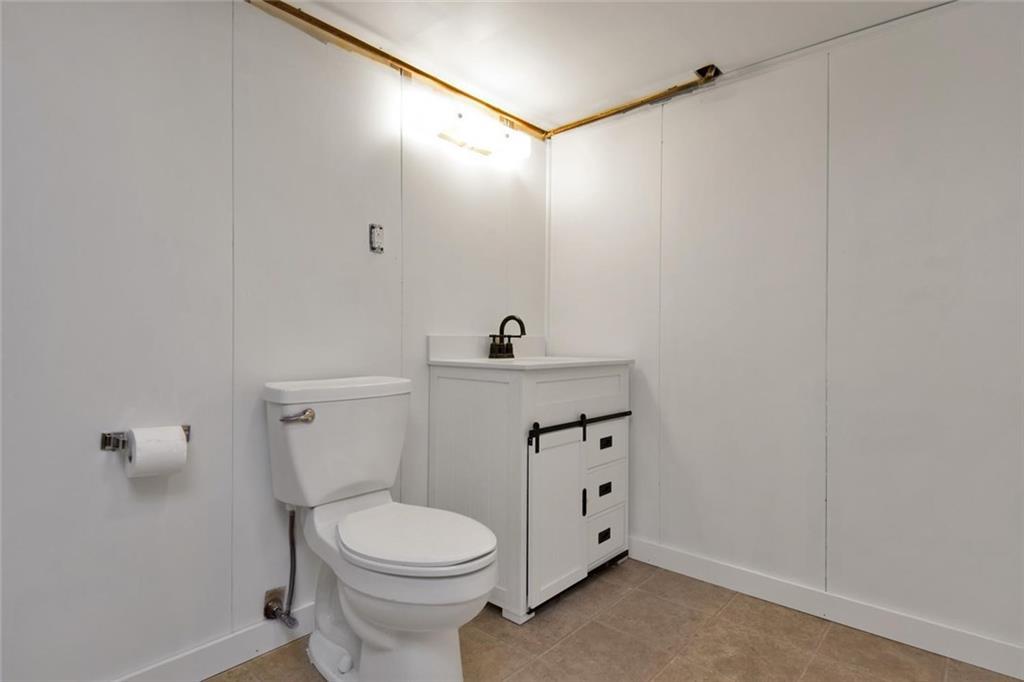 176 Litchfield Road Bowdoin, ME 04287 - Photo 17 of 35 Lower Level Full Bathroom