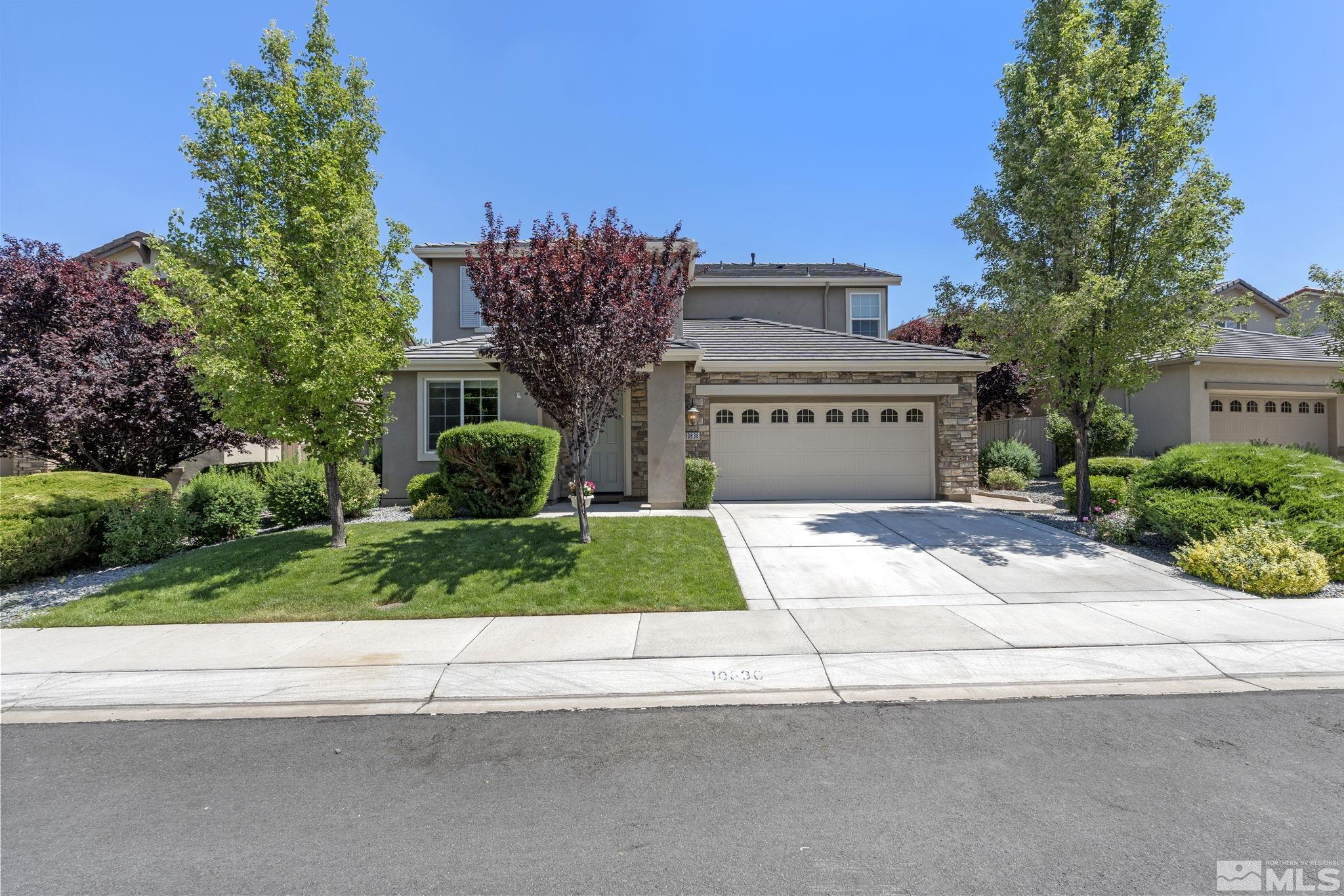 10836 Pebble Hill Drive Reno, NV 89521 - Photo 1 of 40 Photo 1