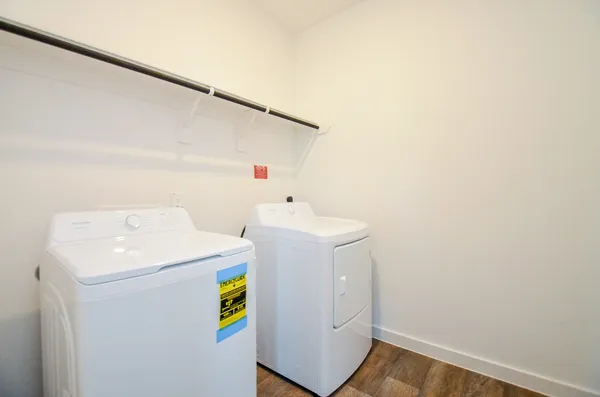 $2,800 | 8047 Marchese Drive, Richmond, TX 77406