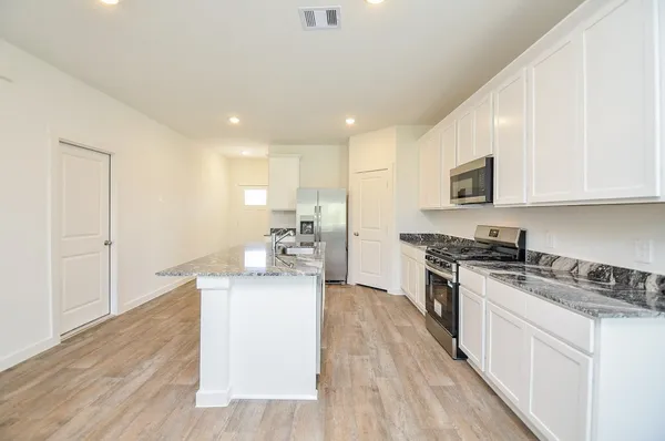 $2,800 | 8047 Marchese Drive, Richmond, TX 77406