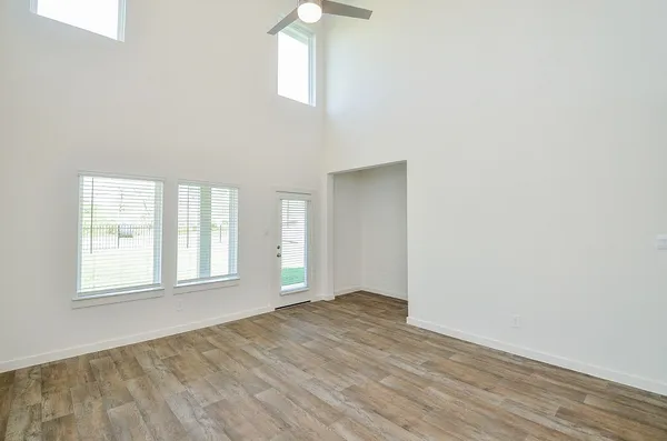 $2,800 | 8047 Marchese Drive, Richmond, TX 77406