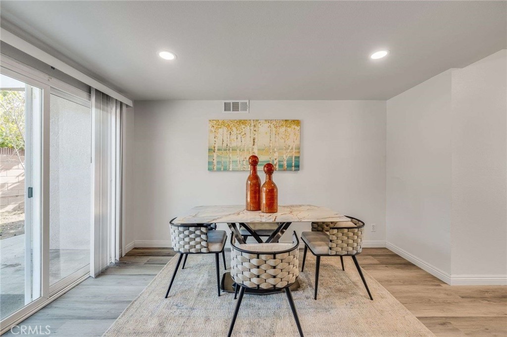 8215 Sandy Lane Paramount, CA 90723 - Photo 13 of 36