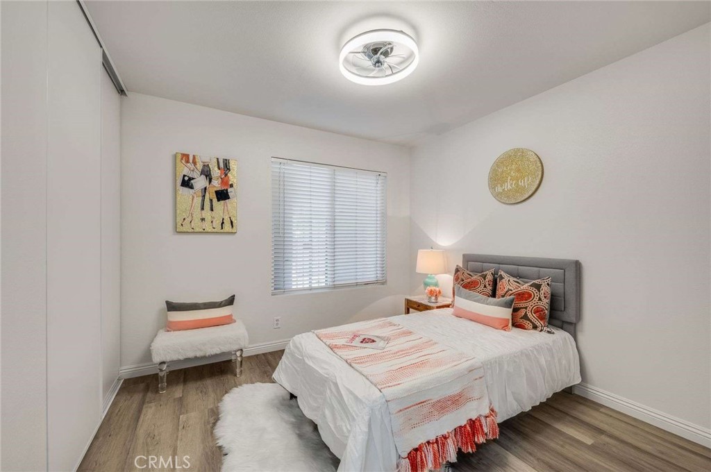 8215 Sandy Lane Paramount, CA 90723 - Photo 15 of 36