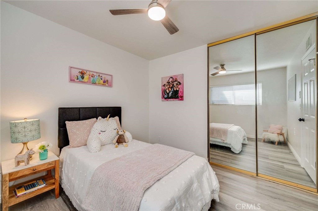 8215 Sandy Lane Paramount, CA 90723 - Photo 18 of 36