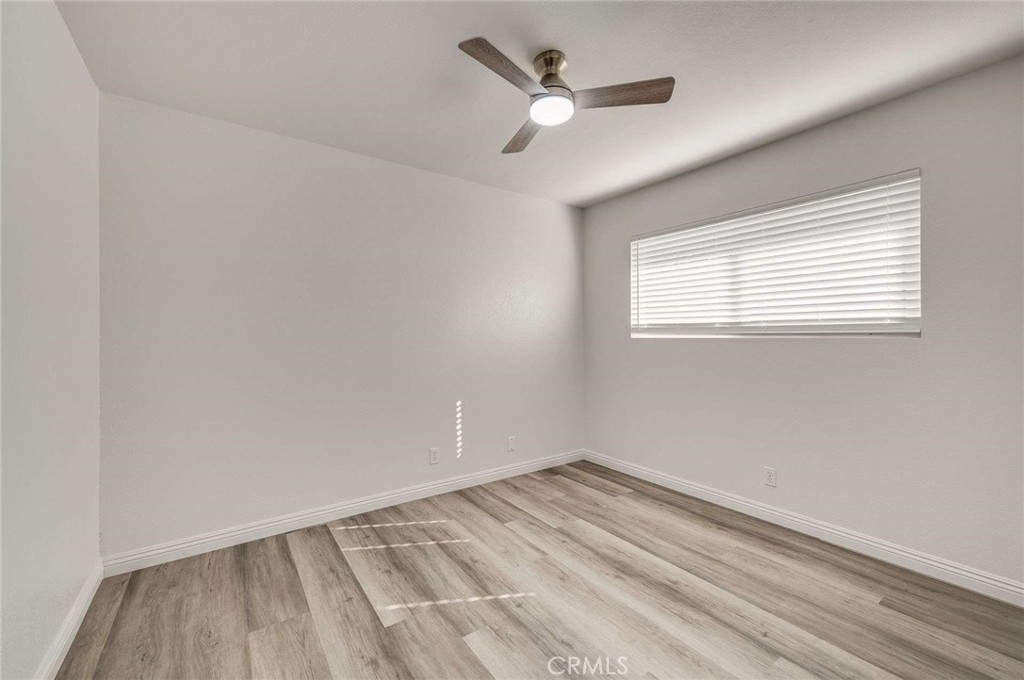 8215 Sandy Lane Paramount, CA 90723 - Photo 19 of 36