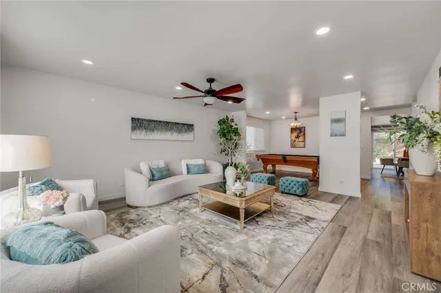 $895,000 | 8215 Sandy Lane, Paramount, CA 90723