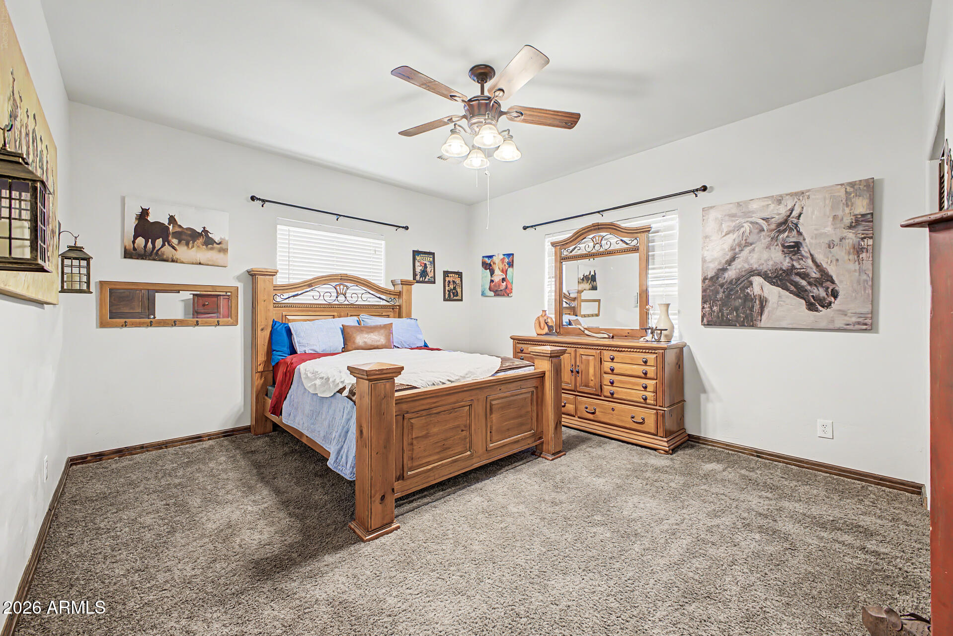 2402 West Roughrider Road New River, AZ 85087 - Photo 28 of 38 27 - Roughrider
