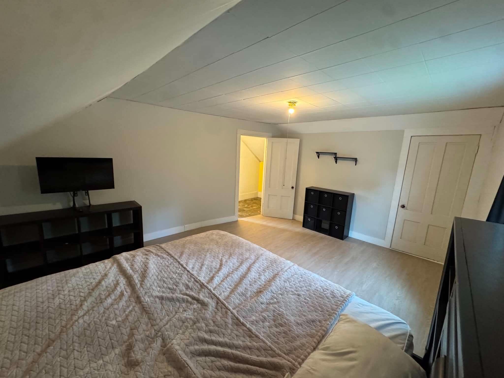 9 Perry Street Lincoln, ME 04457 - Photo 13 of 25