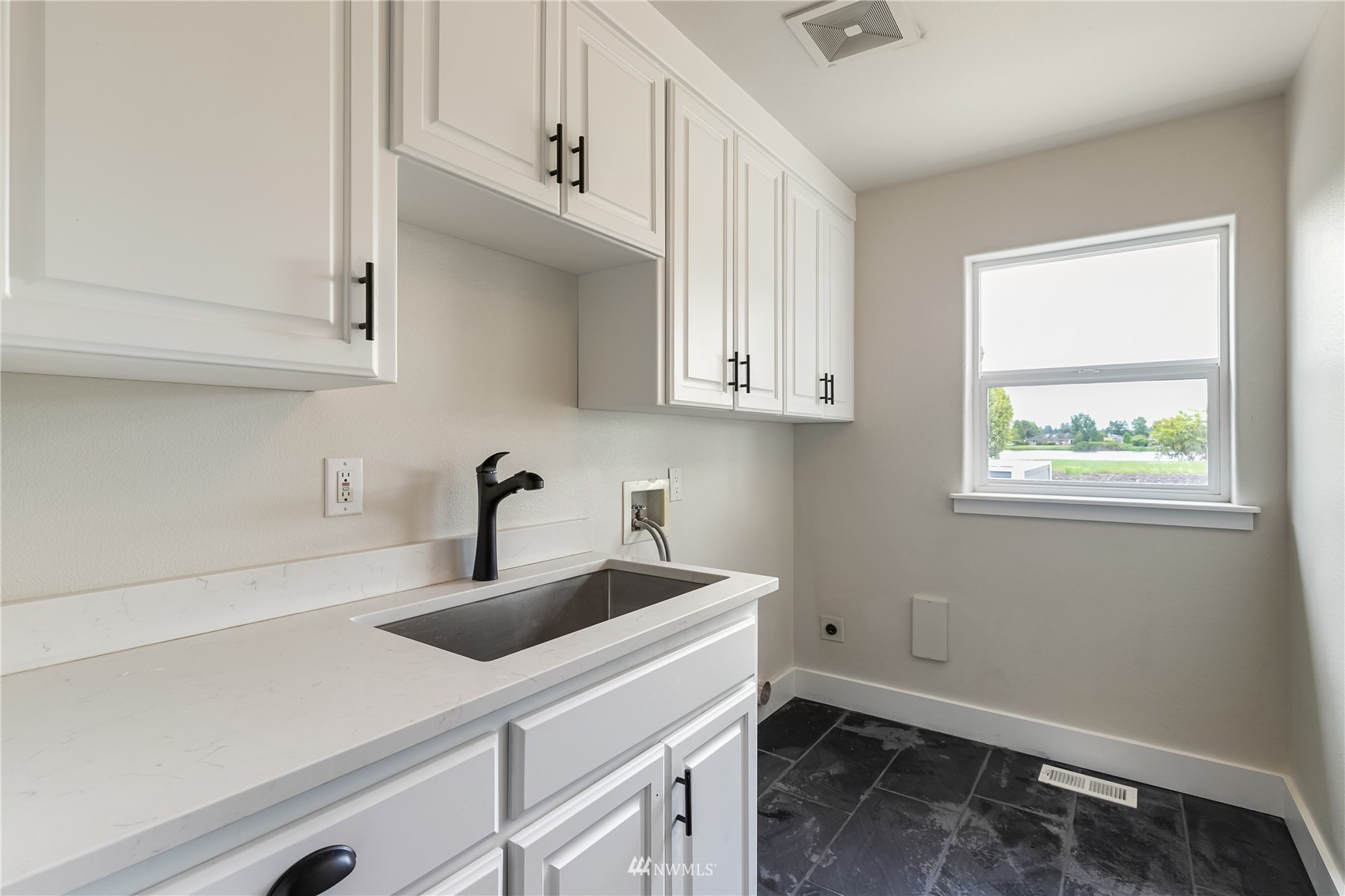 8144 Chehalis Road Blaine, WA 98230 - Photo 34 of 40 Gallery Image 34