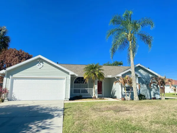 $409,900 | 2242 Southwest Natema Road, Port St. Lucie, FL 34953