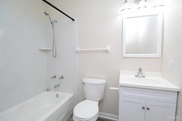 $1,775 | 3214 Clemson Road, Gulf Breeze, FL 32563