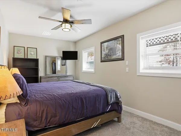 $2,150,000 | 146 Paradise Point, New Tazewell, TN 37825