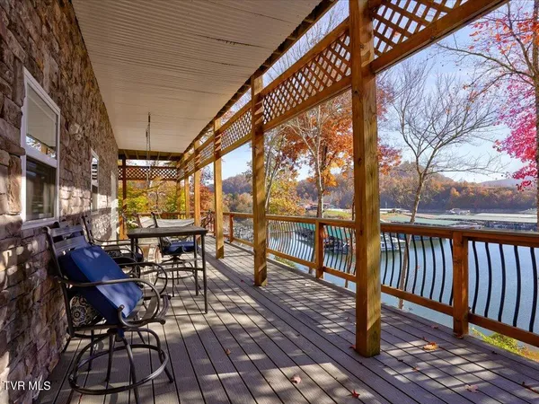 $2,150,000 | 146 Paradise Point, New Tazewell, TN 37825