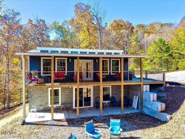 $2,450,000 | 146 Paradise Point, New Tazewell, TN 37825