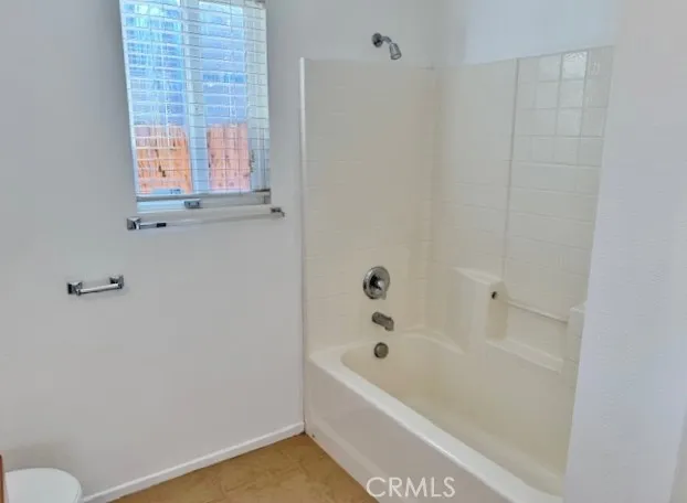 $1,900 | 73456 Friendy Lane, Twentynine Palms, CA 92277