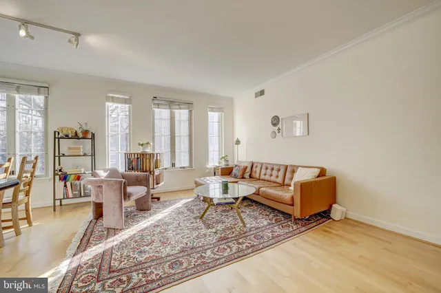 $3,900 | 1441 Rhode Island Avenue Northwest, Unit 419, Washington, DC 20005