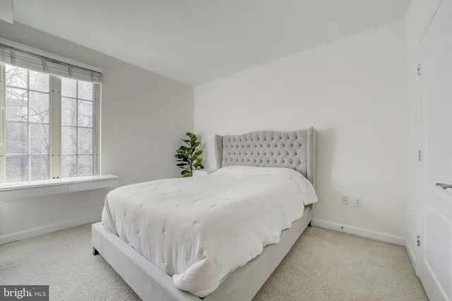 $3,900 | 1441 Rhode Island Avenue Northwest, Unit 419, Washington, DC 20005