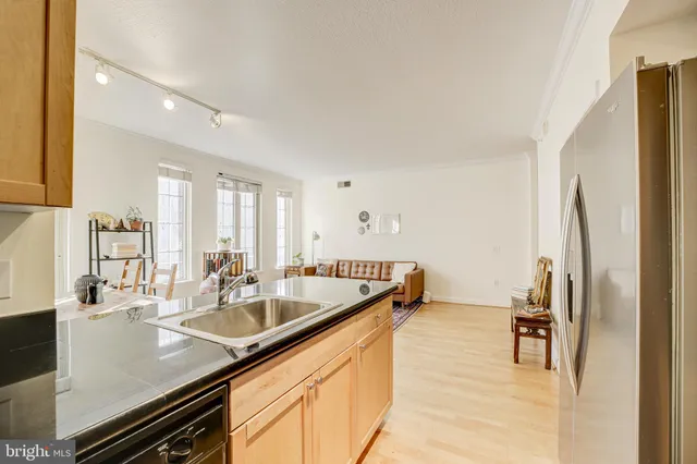 $3,900 | 1441 Rhode Island Avenue Northwest, Unit 419, Washington, DC 20005