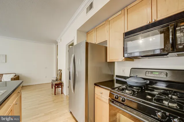 $3,900 | 1441 Rhode Island Avenue Northwest, Unit 419, Washington, DC 20005