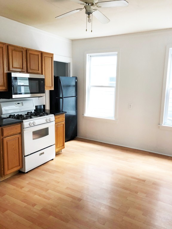 6 Rhodes Avenue Lynn, MA 01904 - Photo 7 of 19 Gallery Image 7