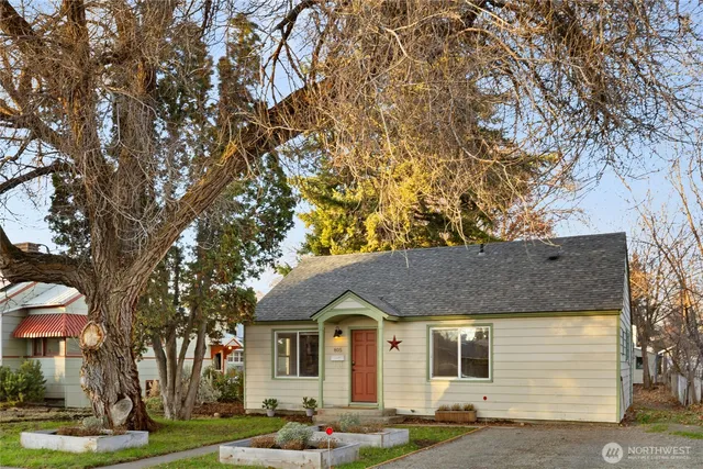 $390,000 | 805 East 5th Avenue, Ellensburg, WA 98926